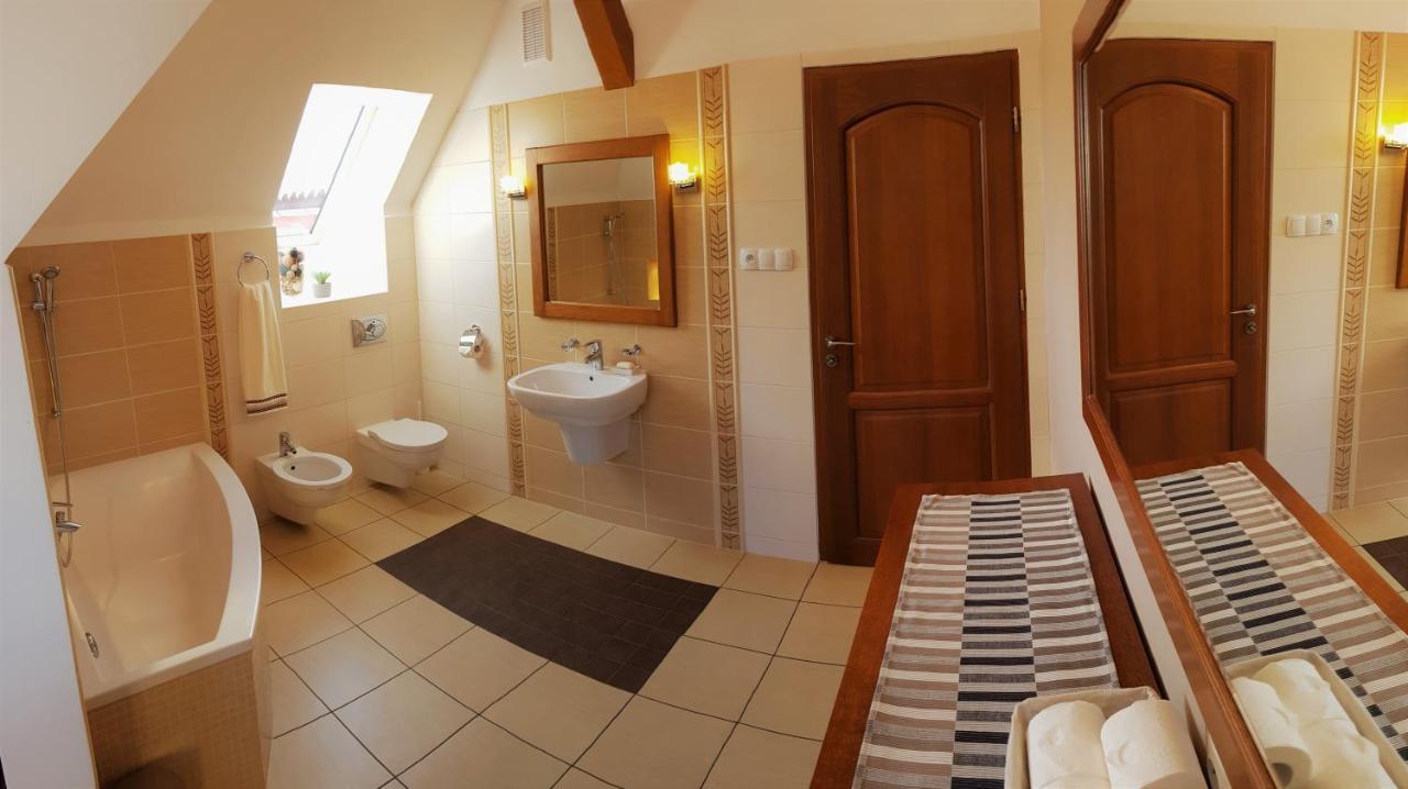Apartament W Sercu Ustrzyk Apartment Ustrzyki Dolne Luaran gambar